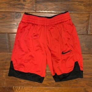Nike Boys Dri-Fit shorts | Size M